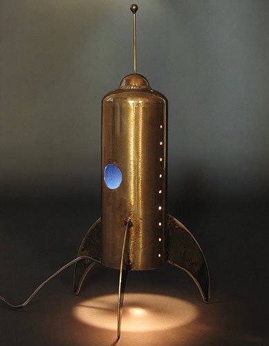 Metal Art - Rocket Lamp